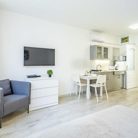 Convenient 2-Room Central Apartment Budapeste Exterior foto